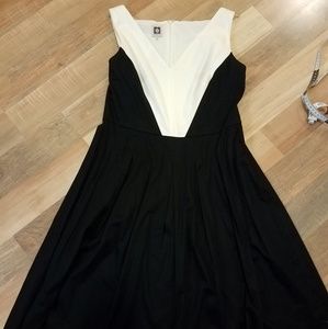 Anne Klein Black and White Dress
